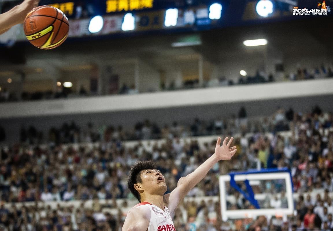 2015年CBA山西福建巅峰对决：激情瞬间与战术解析(图1)