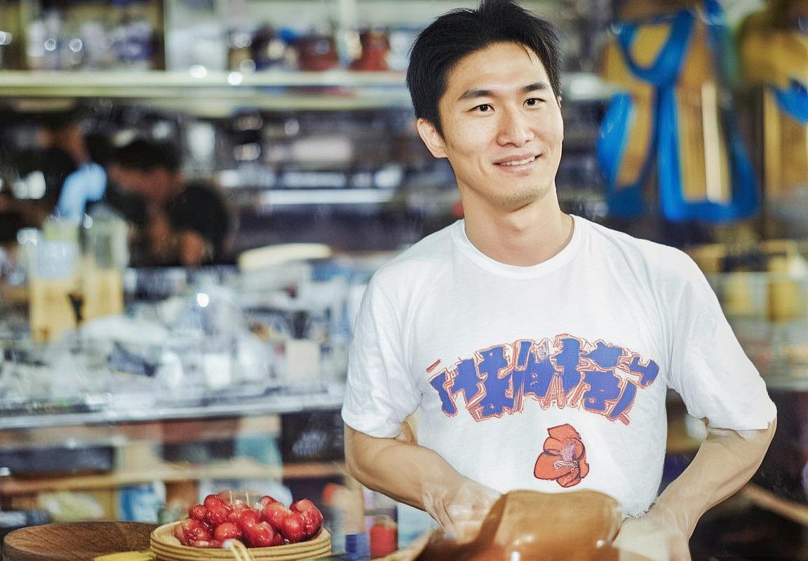 巴黎圣日耳曼vs摩纳哥：教练对决与战术解析前瞻(图1)